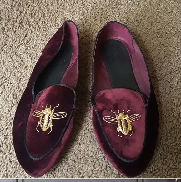 Zara Bee Trendy Purple Velvet Flats - Picture 2 of 5